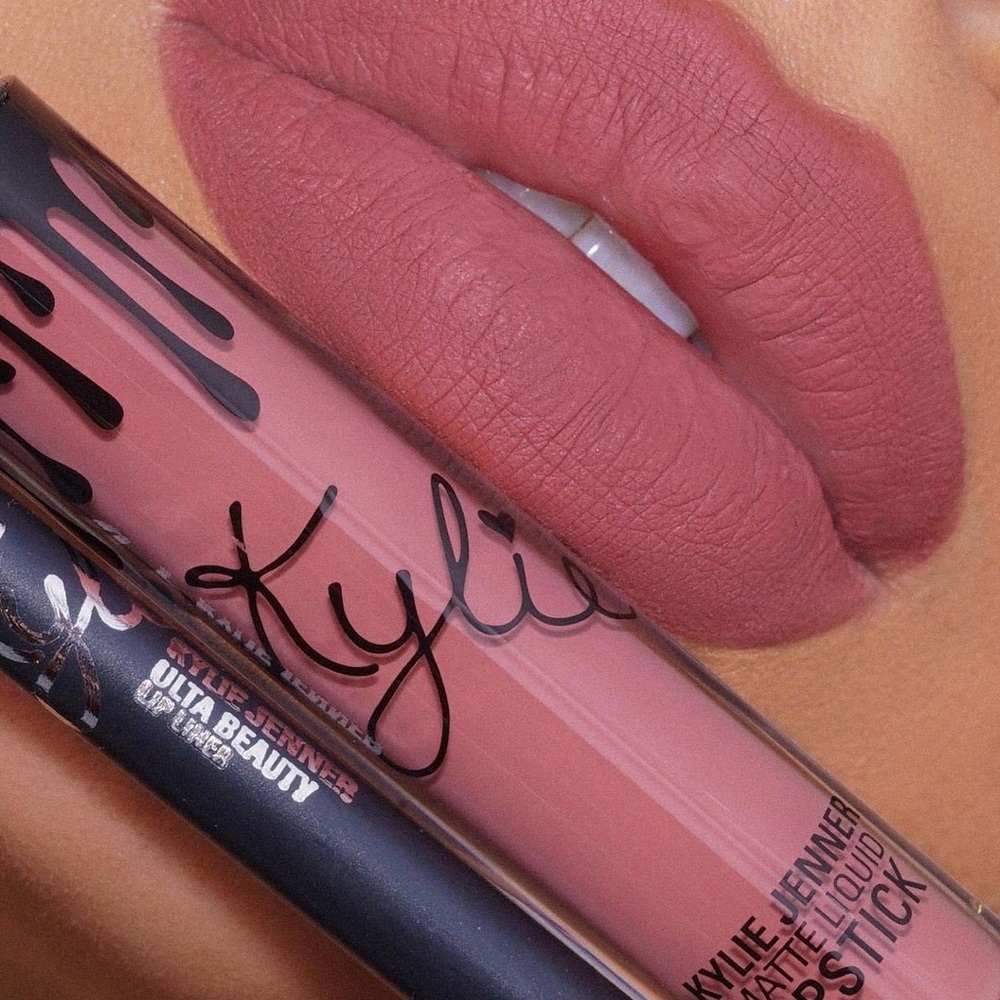 NIB Kylie Cosmetics Ulta Beauty Matte Lip Kit - Picture 3 of 5